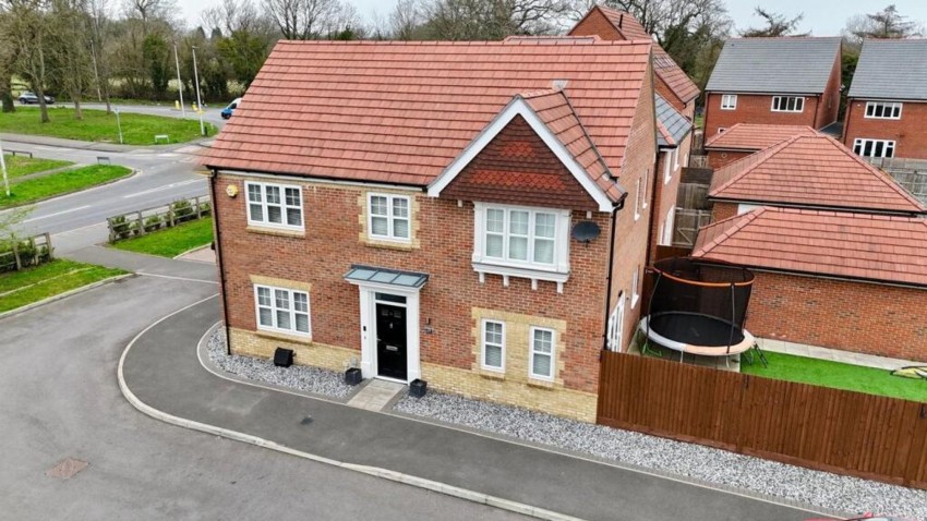 Images for Equestrian Court, Arborfield Green, RG2