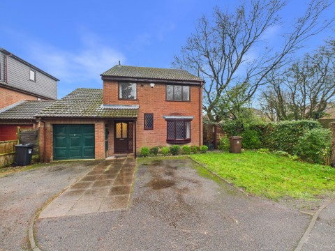 View Full Details for Cutbush Lane, Lower Earley, RG6