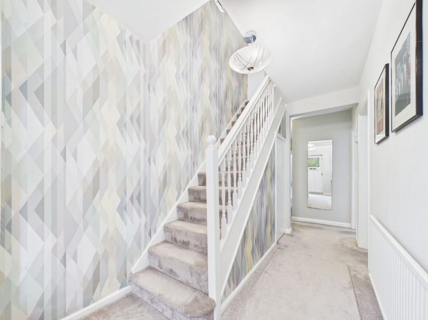 Images for Chapel Hill, Tilehurst, RG31