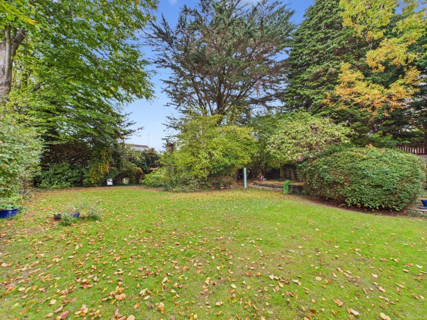 Images for Chapel Hill, Tilehurst, RG31