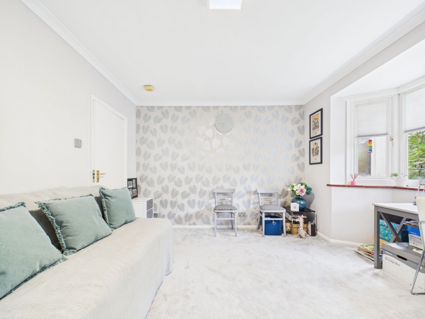 Images for Chapel Hill, Tilehurst, RG31