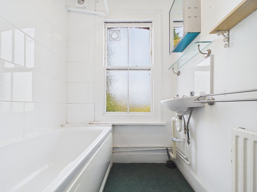 Images for Tilehurst Road, Reading, Berkshire