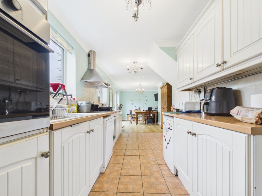 Images for Tilehurst, Reading, Berkshire