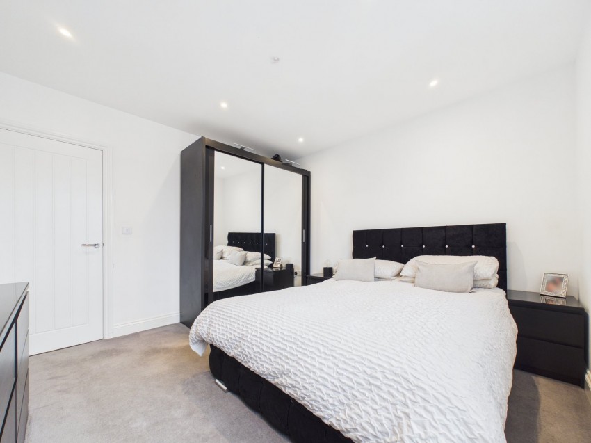 Images for Elvian Close, Reading, Berkshire