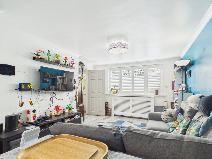 Images for Southcote Lane, Reading, Berkshire