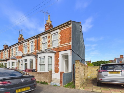 View Full Details for Curzon Street, Reading, Berkshire