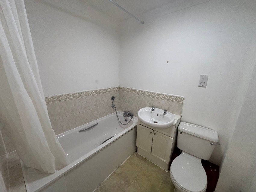 Images for Norn Hill, Basingstoke, Hampshire