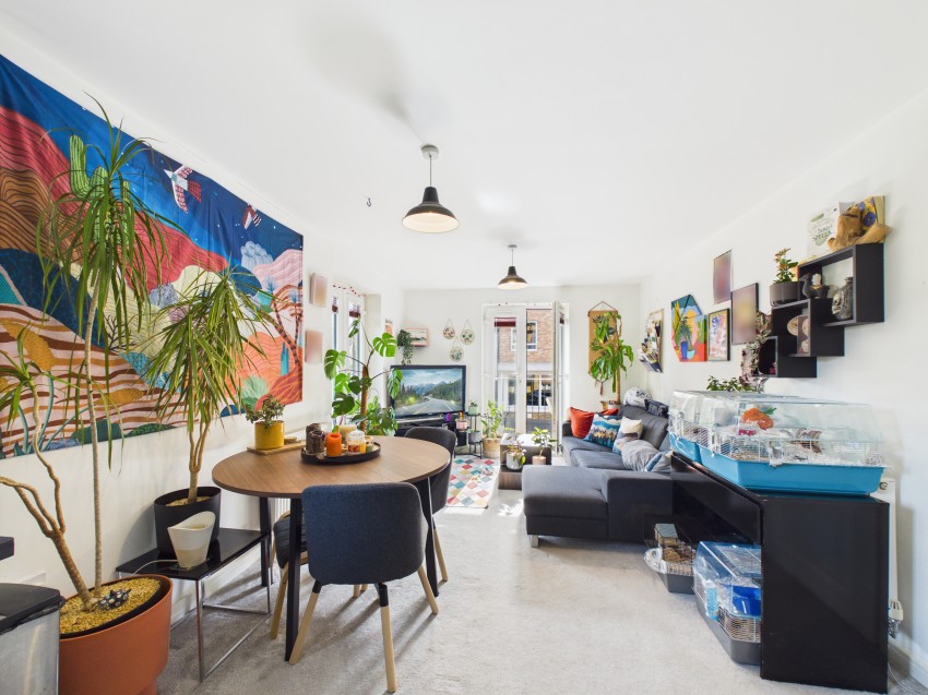 Images for Whitley Rise, Reading, Berkshire