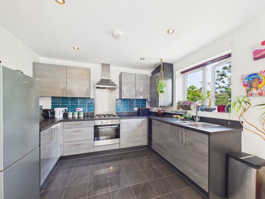 Images for Whitley Rise, Reading, Berkshire