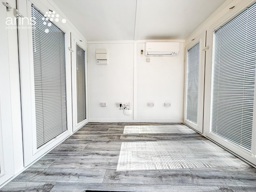 Images for Three Mile Cross, Reading, Berkshire