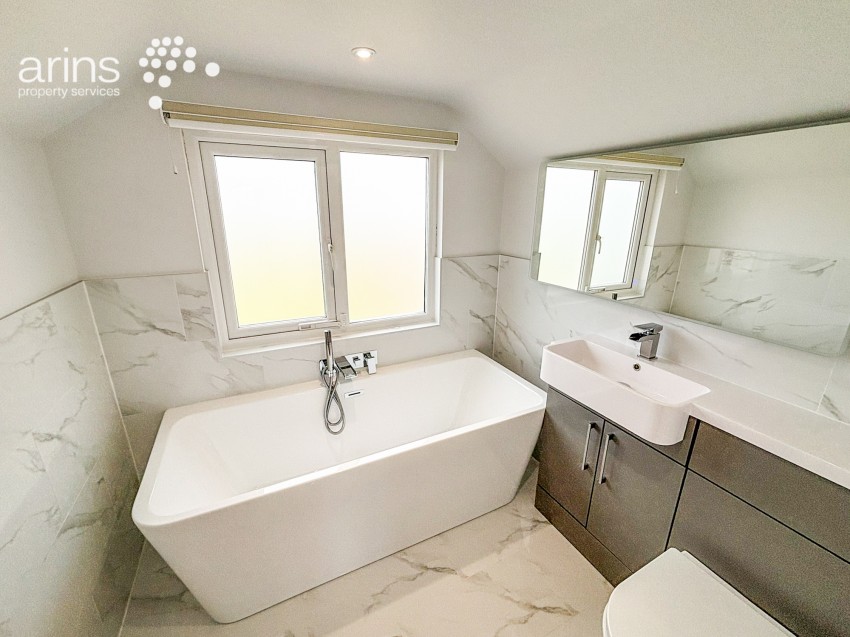 Images for Three Mile Cross, Reading, Berkshire