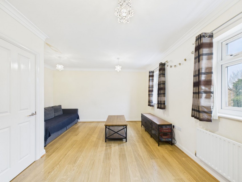 Images for Broad Mead, Lower Earley, RG6