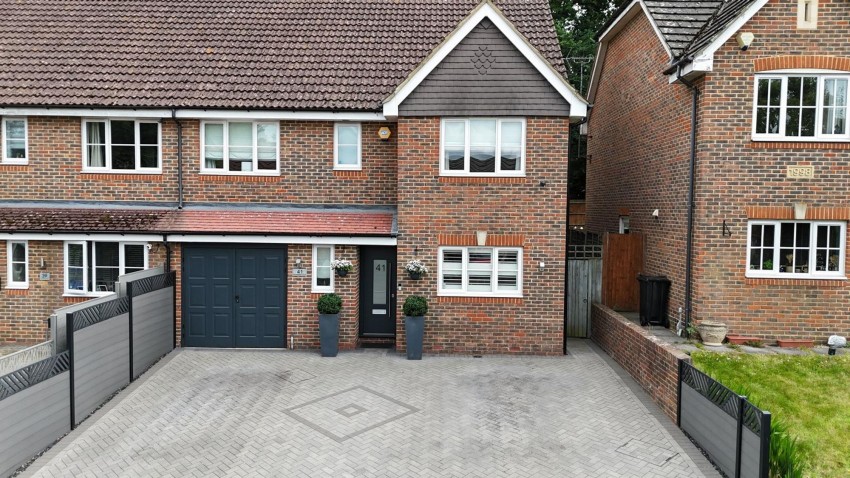 Images for Woodcock Court, Three Mile Cross, RG7