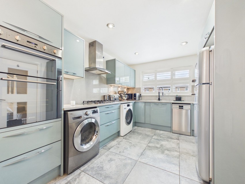 Images for Woodcock Court, Three Mile Cross, RG7