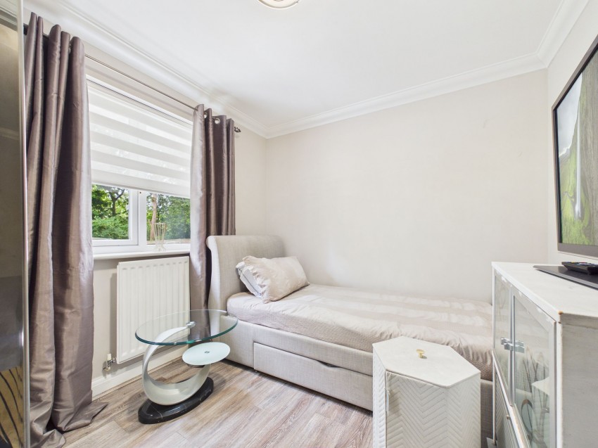 Images for Woodcock Court, Three Mile Cross, RG7