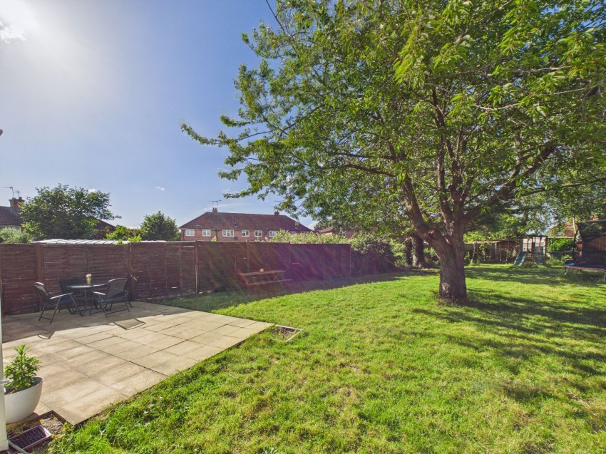 Images for Brent Gardens, Reading, RG2