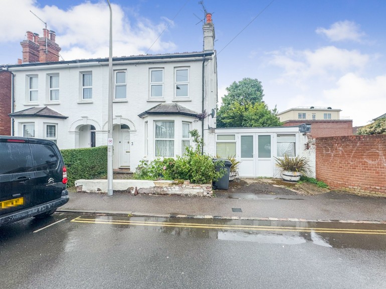 Crown Lane, Theale, RG7