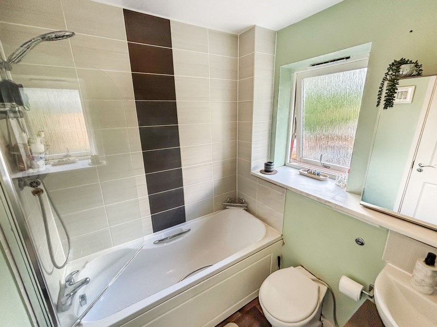 Images for Glenmore Place, Tilehurst, RG30