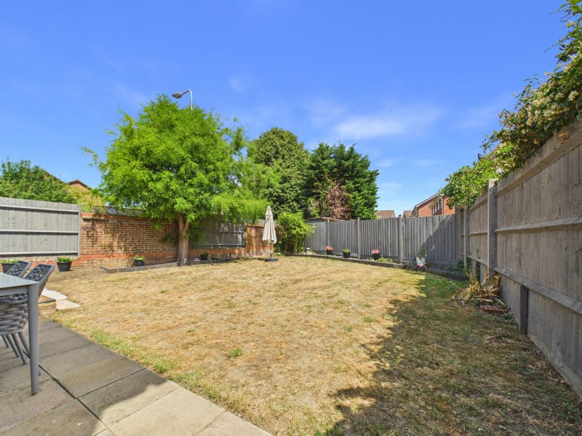 Images for Ledbury Drive, Calcot, RG31