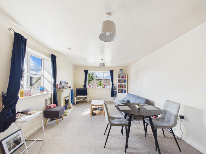 Images for Basingstoke Road, Reading, RG2