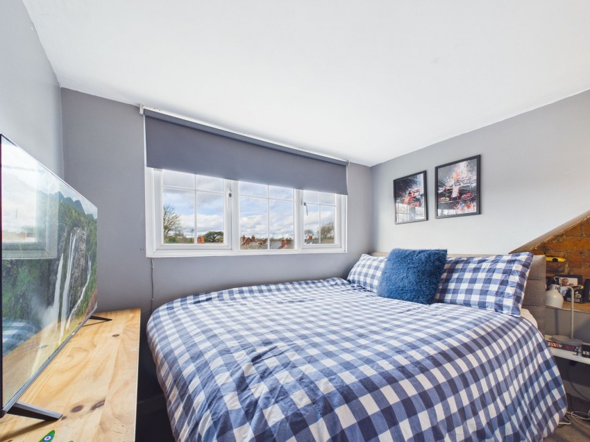 Images for Thames Avenue, Pangbourne, RG8