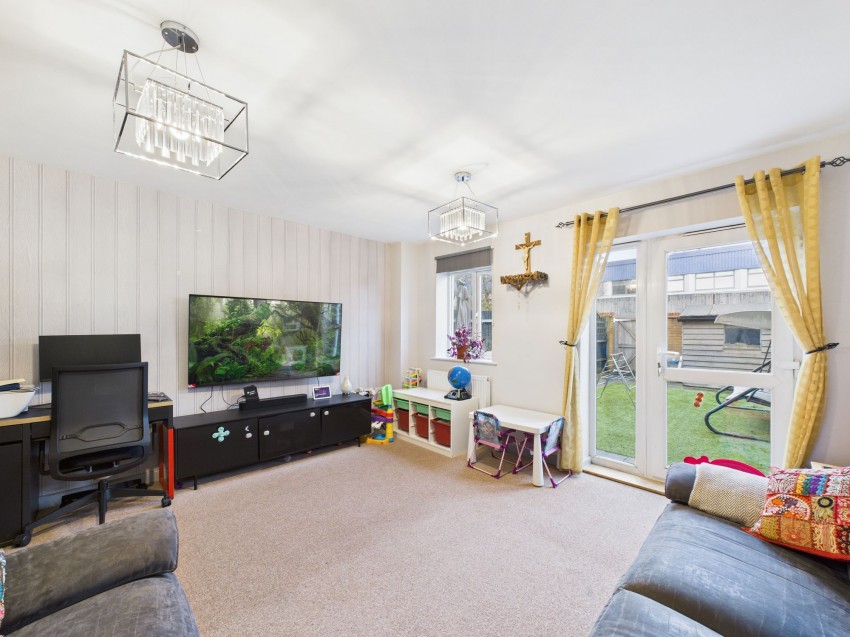 Images for Longships Way, Reading, RG2