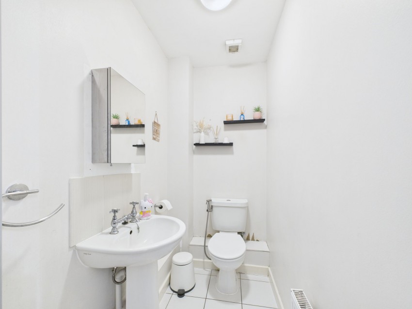 Images for Longships Way, Reading, RG2