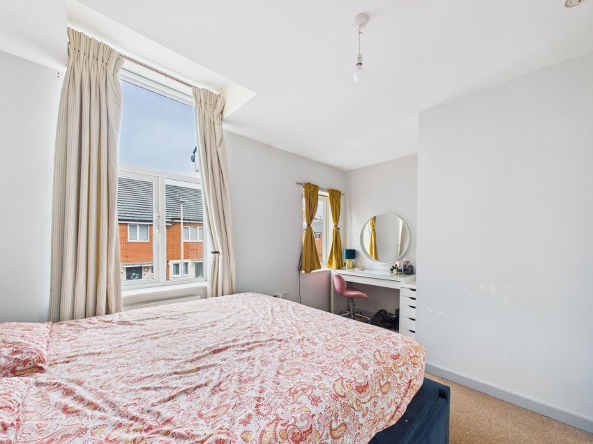 Images for Longships Way, Reading, RG2