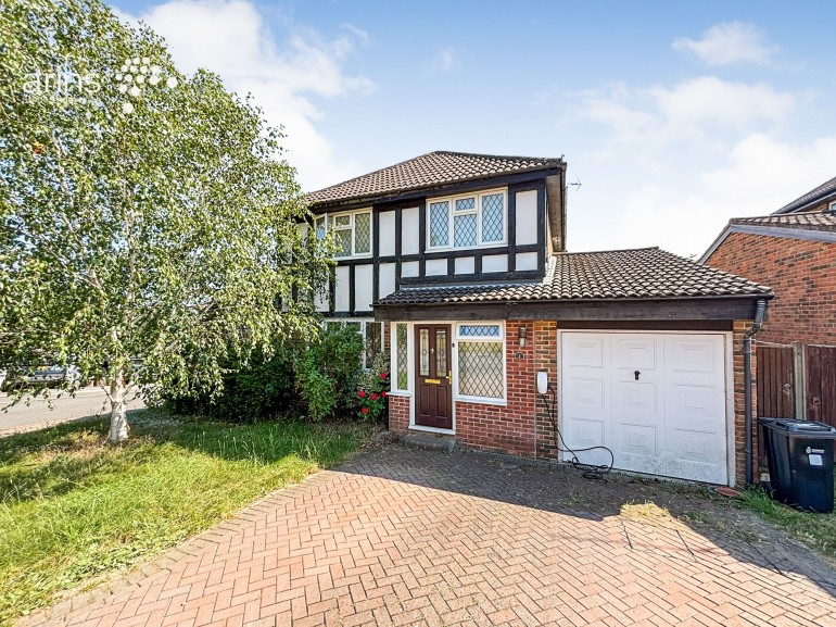 Melksham Close, Lower Earley, RG6