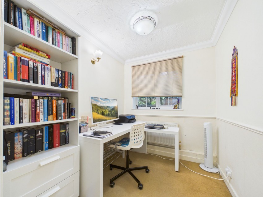 Images for Westwood Row, Tilehurst, RG31