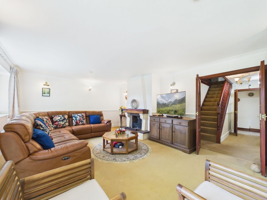 Images for Westwood Row, Tilehurst, RG31