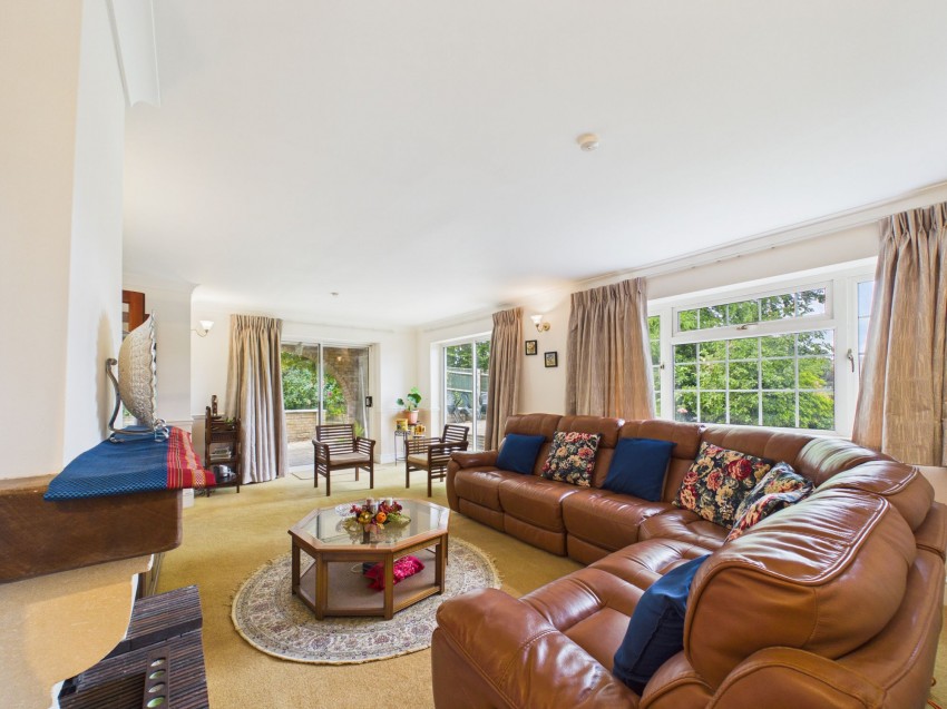 Images for Westwood Row, Tilehurst, RG31