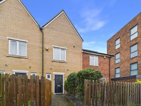 View Full Details for Rannoch Street, Tilehurst, RG30