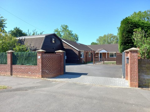View Full Details for Duffield Road, Woodley, RG5