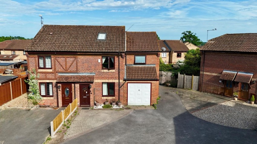 Images for Larchside Close, Spencers Wood, RG7