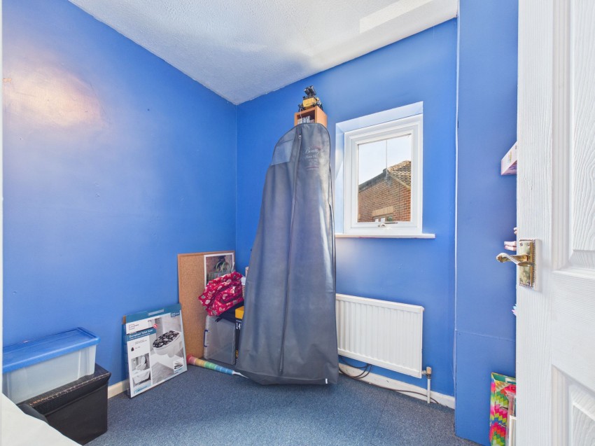 Images for Larchside Close, Spencers Wood, RG7