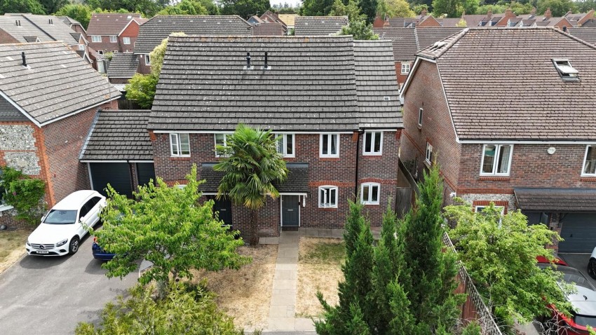 Images for Loxwood Close, Three Mile Cross, RG7