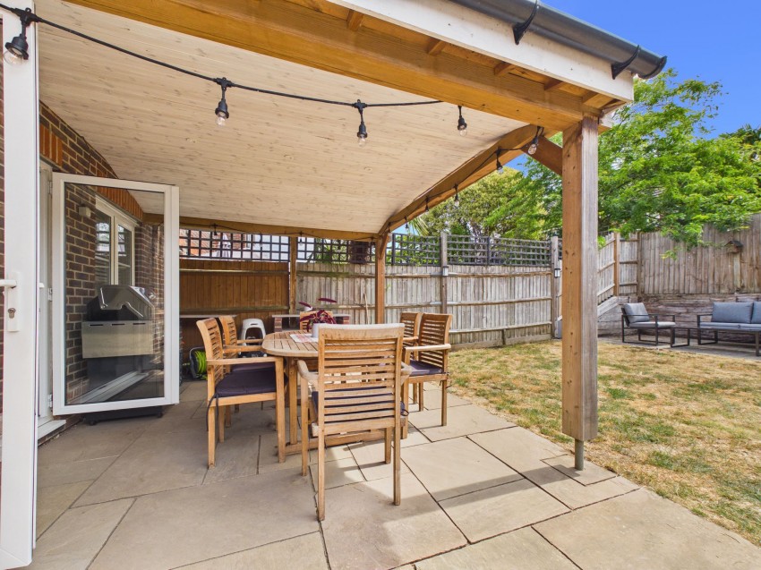 Images for Loxwood Close, Three Mile Cross, RG7