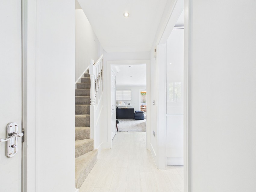 Images for Loxwood Close, Three Mile Cross, RG7