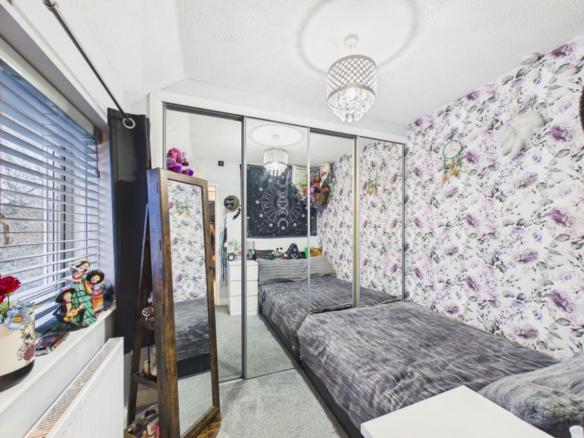 Images for Brent Gardens, Reading, RG2