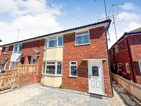 View Full Details for Ivydene Road, Reading, RG30