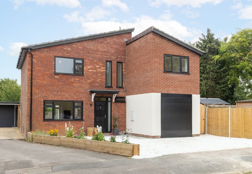 Images for Larissa Close, Tilehurst, RG31