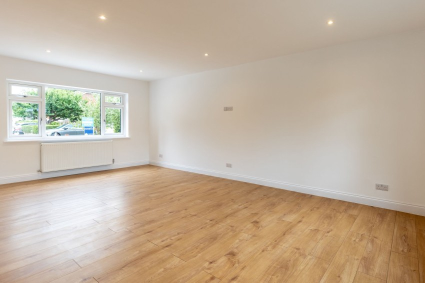 Images for Larissa Close, Tilehurst, RG31