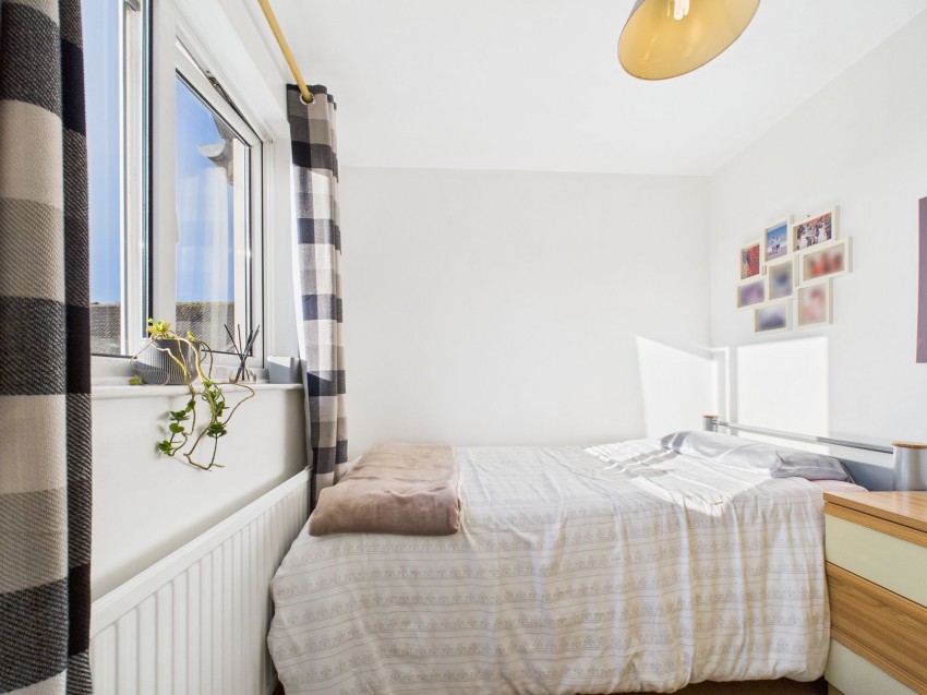 Images for Lennox Close, Calcot, RG31