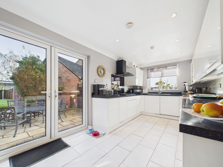 Images for Lennox Close, Calcot, RG31