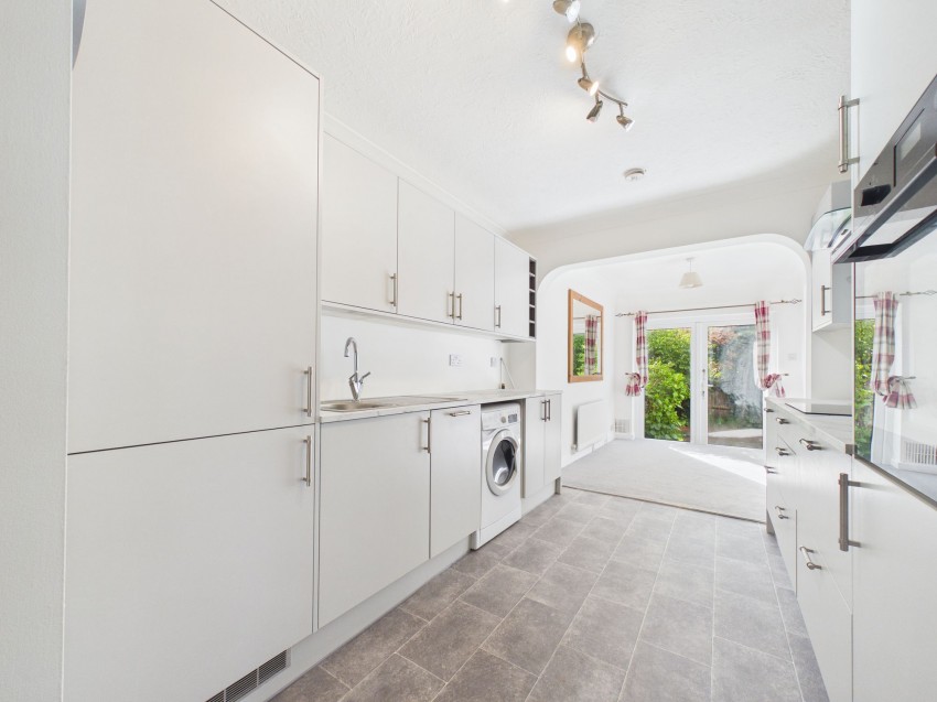 Images for Gracemere Crescent, Basingstoke, RG22