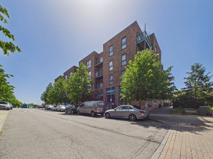 Images for Spey Road, Tilehurst, RG30