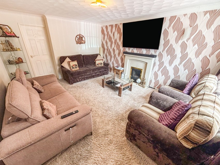 Images for Dee Road, Tilehurst, RG30