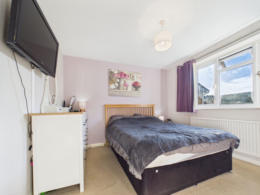 Images for Newbery Close, Tilehurst, RG31