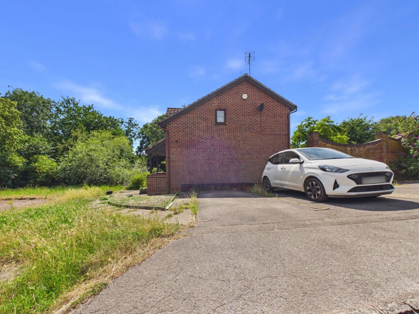 Images for Hilmanton, Lower Earley, RG6